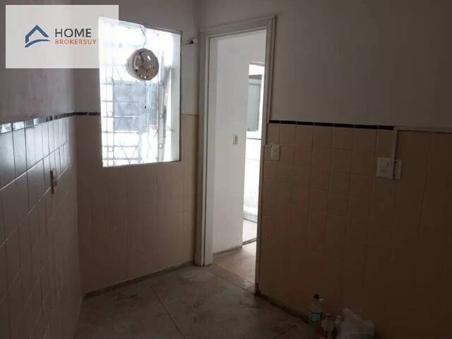 #BO184 - Apartamento para Venta en Montevideo - UY-MO
