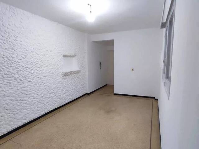 #CO431 - Apartamento para Venta en Montevideo - UY-MO