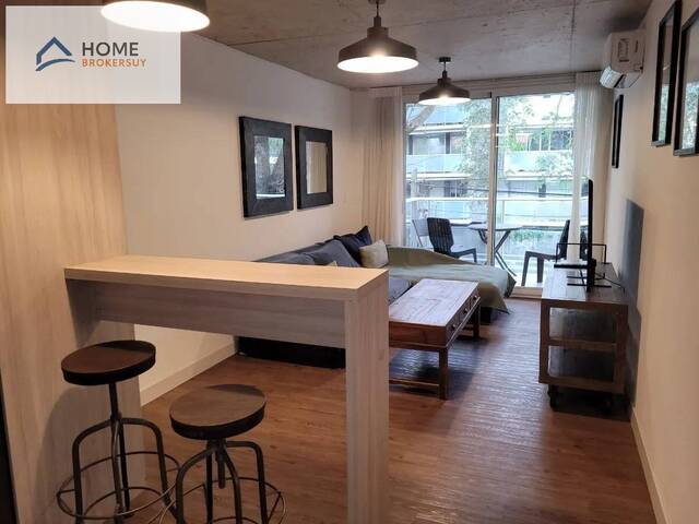 #PO1342C - Apartamento para Alquiler en Montevideo - UY-MO