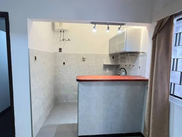 #LB1393C - Casa para Venta en Montevideo - UY-MO - 2
