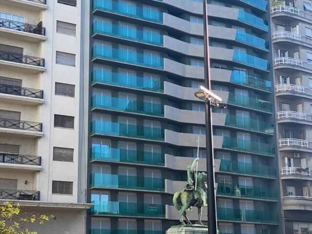 #CE1484C - Apartamento para Venta en Montevideo - UY-MO - 1
