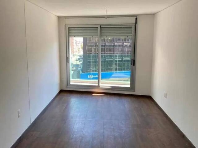 #CE1484C - Apartamento para Venta en Montevideo - UY-MO - 3