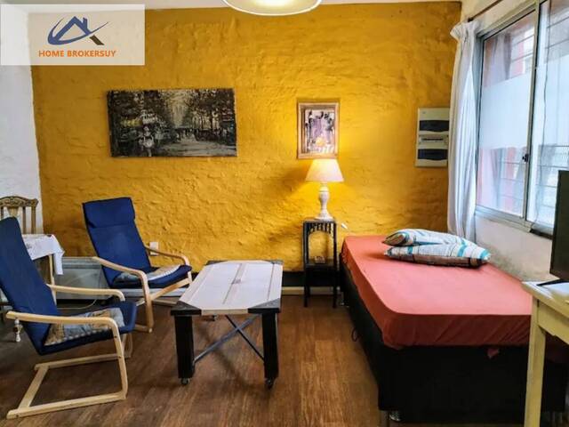 #AG1593 - Casa para Alquiler en Montevideo - UY-MO - 2