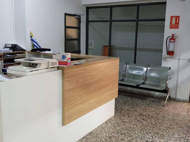 #SA1689 - Conjunto Comercial para Venta en Montevideo - UY-MO - 1