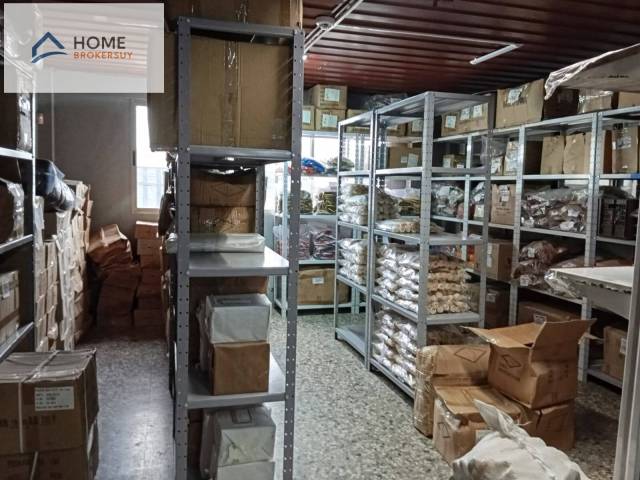 Conjunto Comercial para Venta en Montevideo - 5