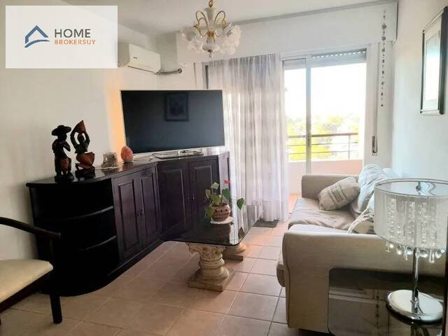 Venta en MALVIN - Montevideo