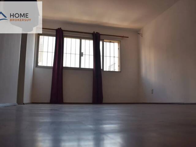 #CE2097 - Apartamento para Venta en Montevideo - UY-MO - 2