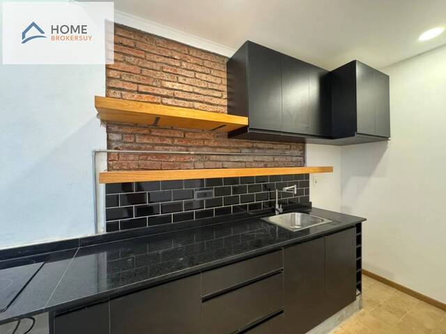 #CV2099 - Apartamento para Venta en Montevideo - UY-MO - 2