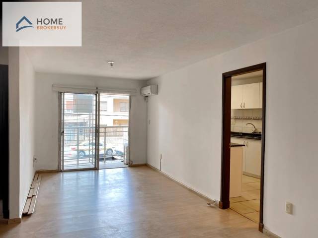 #LB2209 - Apartamento para Alquiler en Montevideo - UY-MO - 2