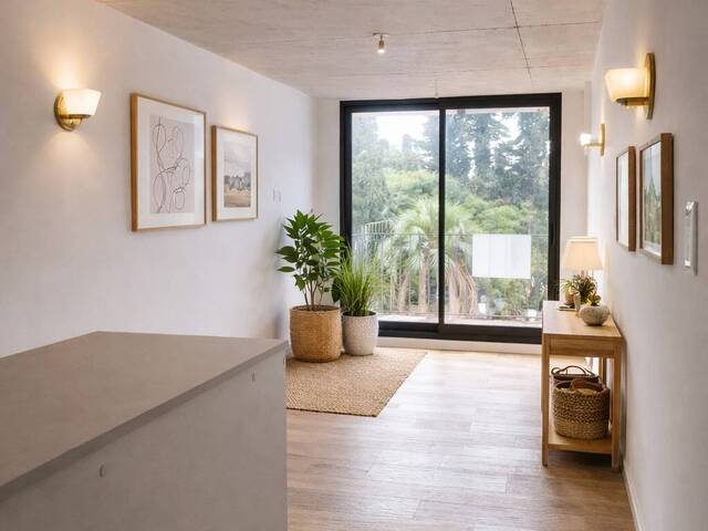 #BU2220C - Apartamento para Venta en Montevideo - UY-MO - 2