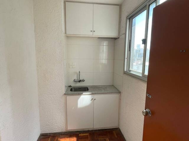 #CE2107 - Apartamento para Alquiler en Montevideo - UY-MO - 3